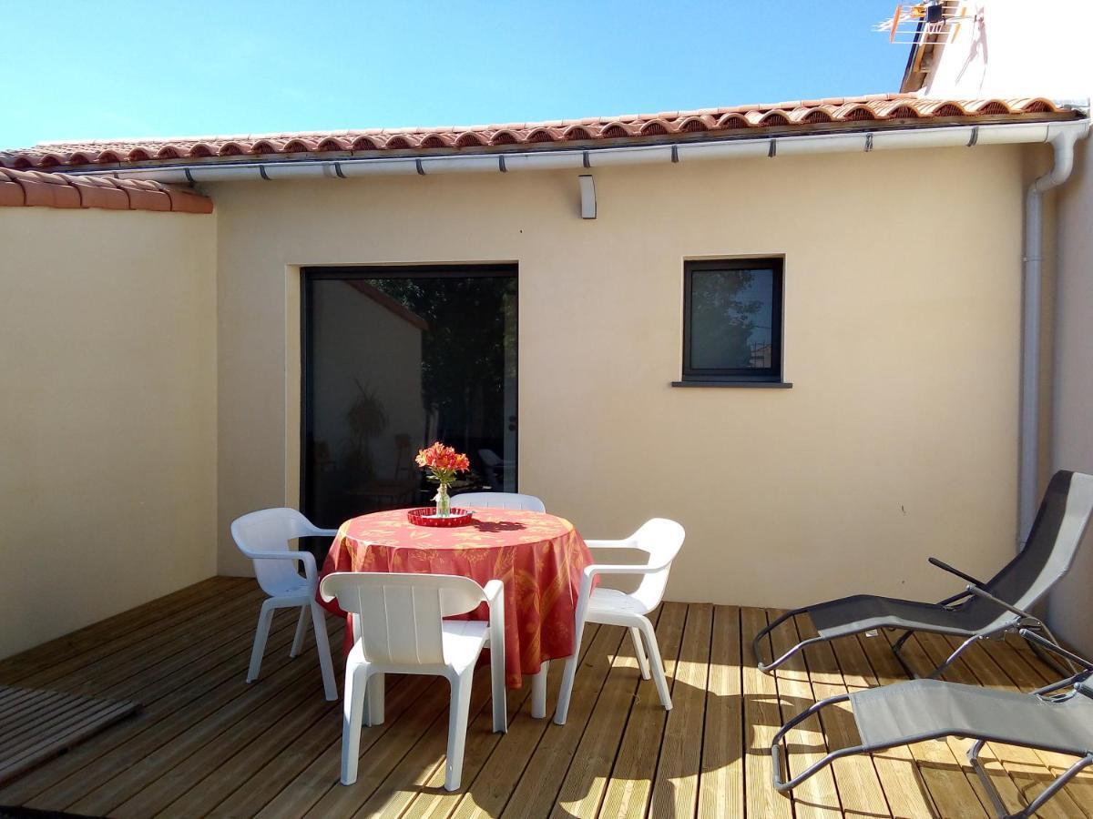 Apartmán Au Refuge Des Farfas Saint-Paul-en-Pareds Exteriér fotografie